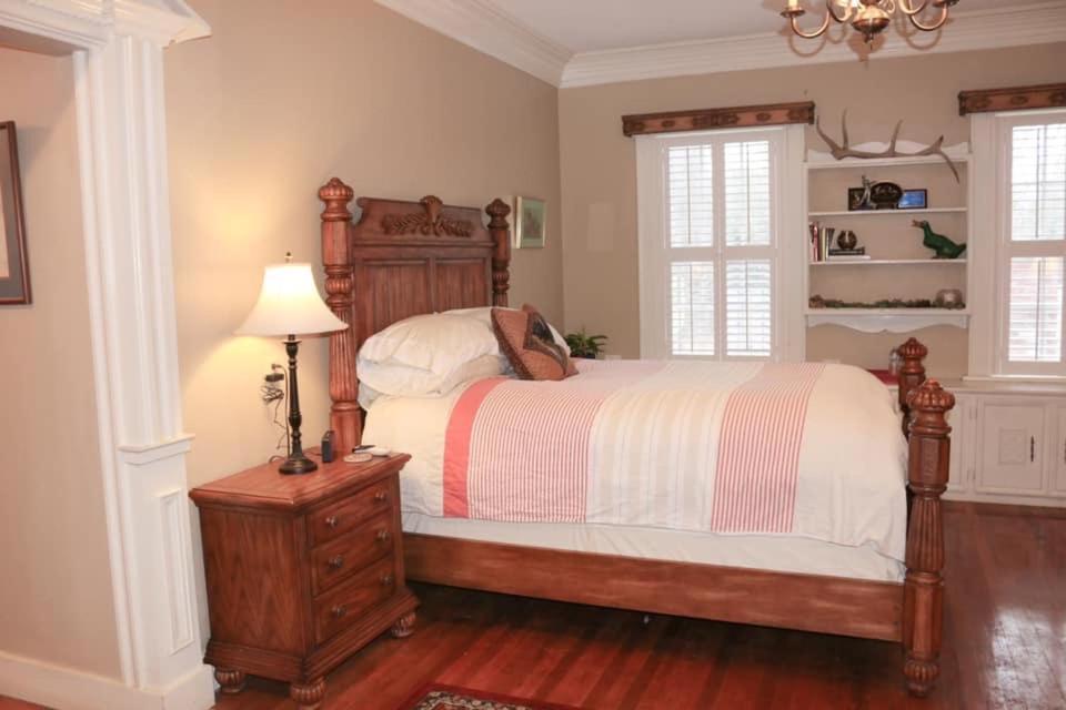 Opus House Bed & Breakfast Natchitoches Ruang foto